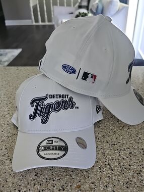 Nwt Detroit Tigers Hat Ford New Era Embroidered White Baseball Hat MLB Cap